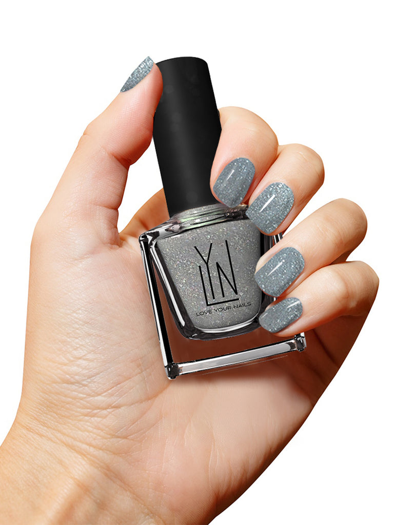 LYN Nail Lacquer - Silver Spoon Me