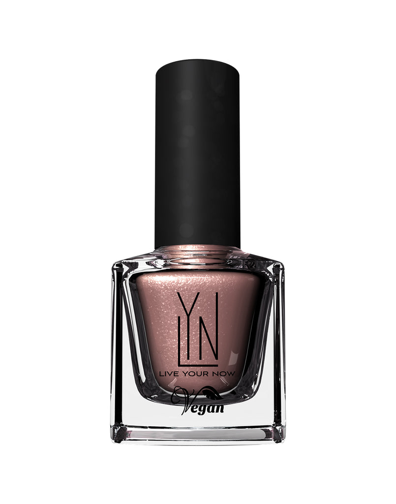 LYN Nail Lacquer - Champagne Showers