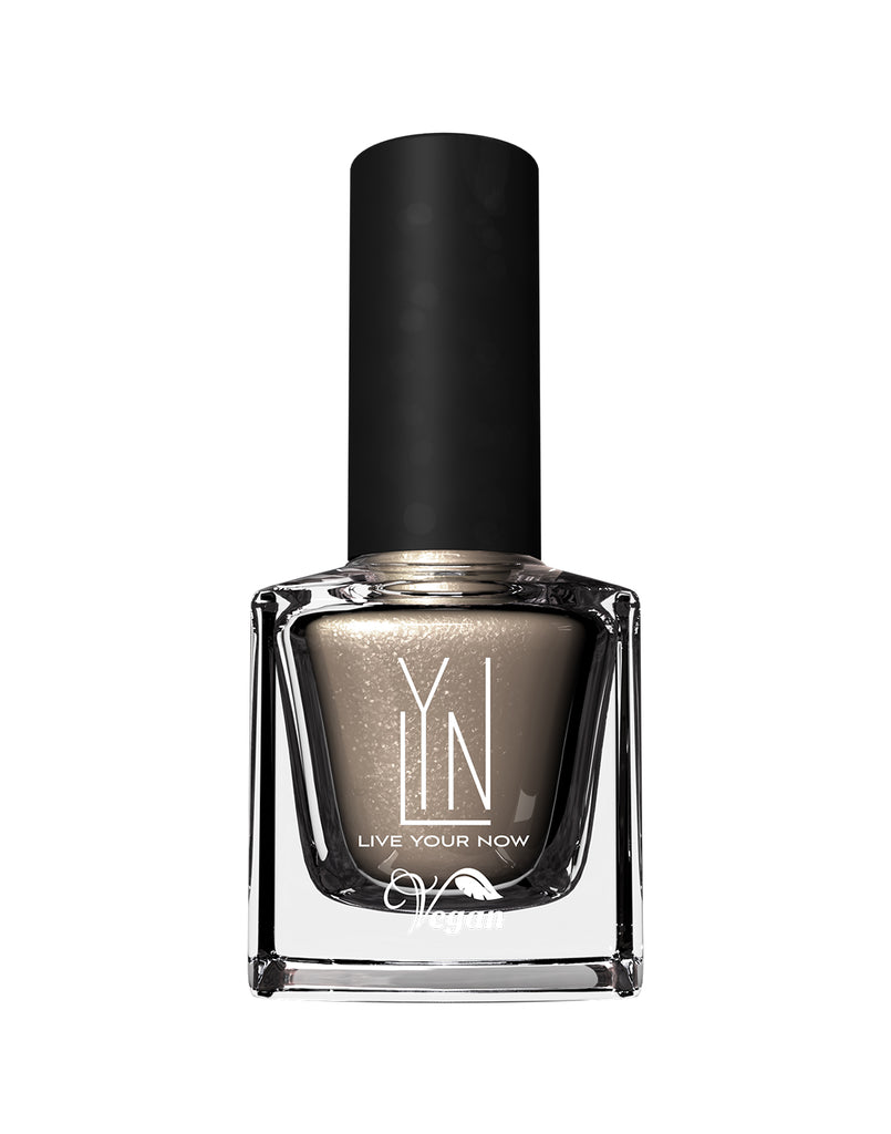 LYN Nail Lacquer - In The Nude To Party