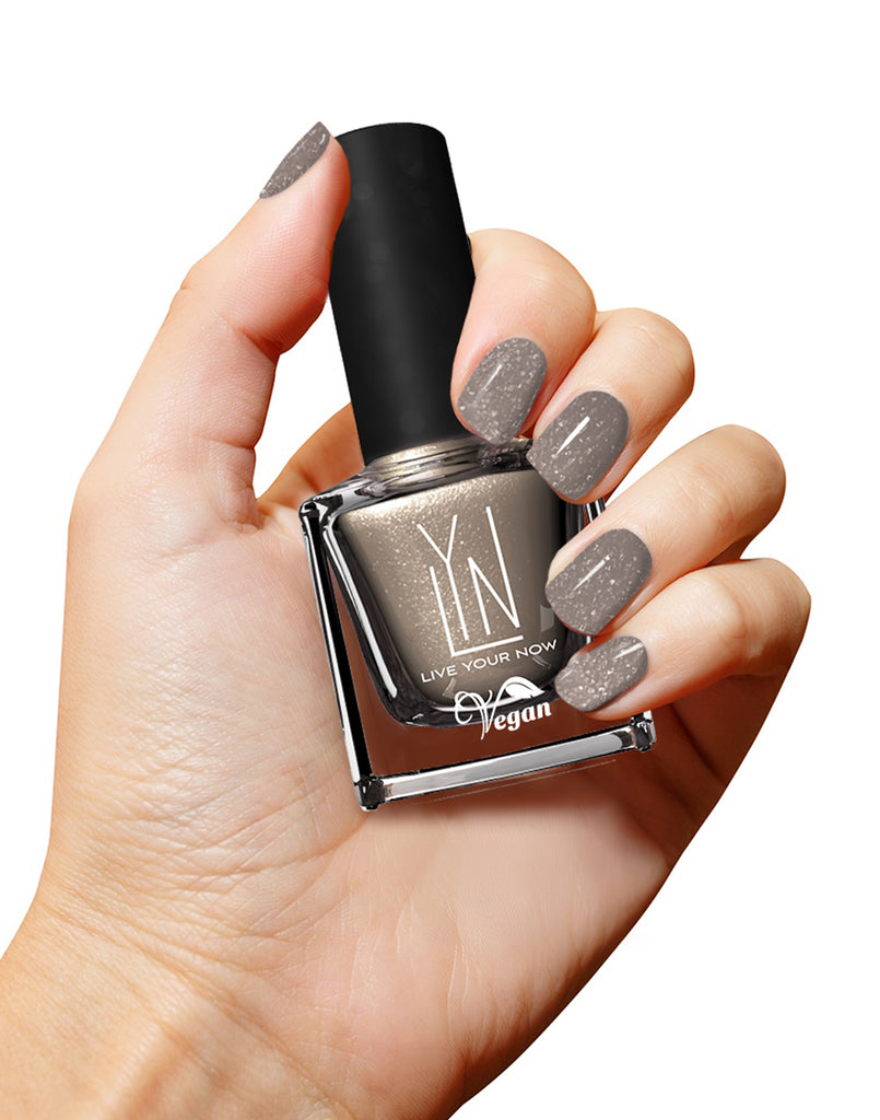 LYN Nail Lacquer - In The Nude To Party