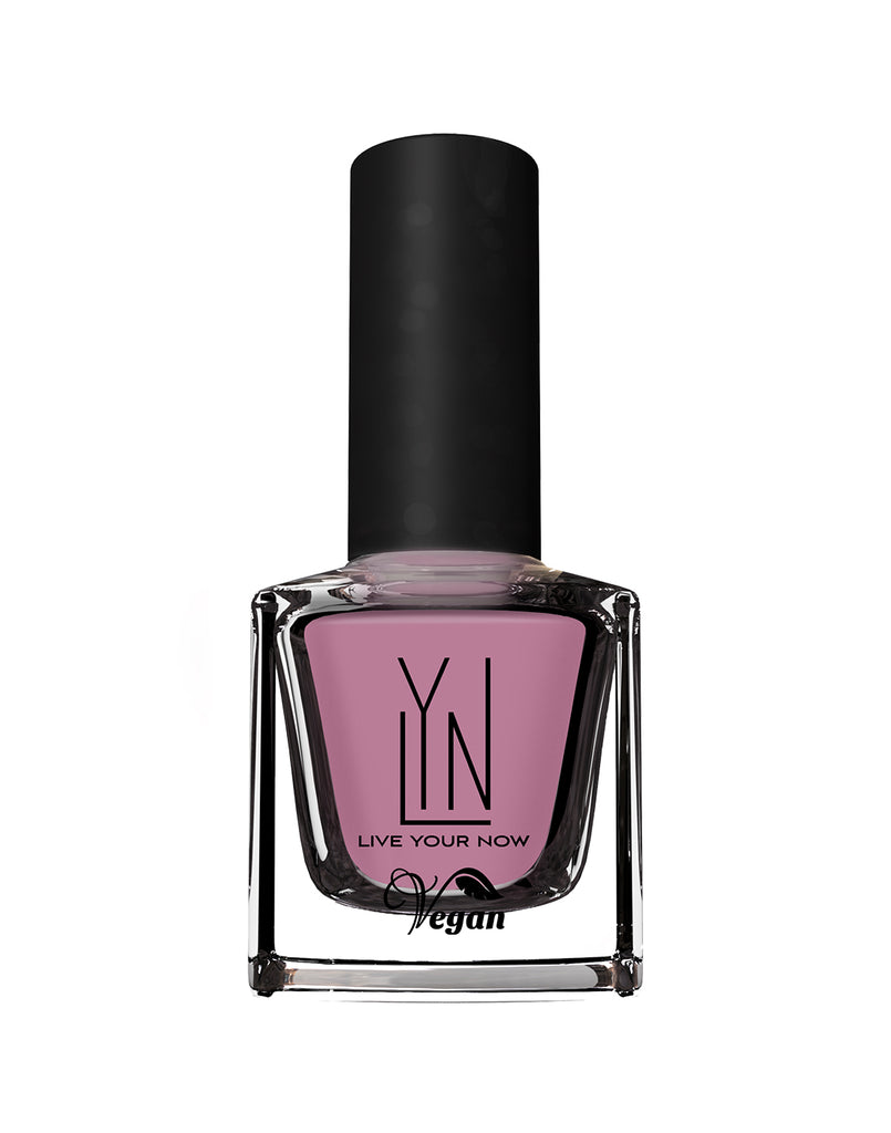 LYN Nail Lacquer - Pink Fiction