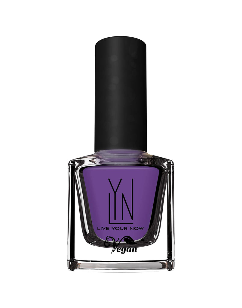 LYN Nail Lacquer - Purple Sneaker