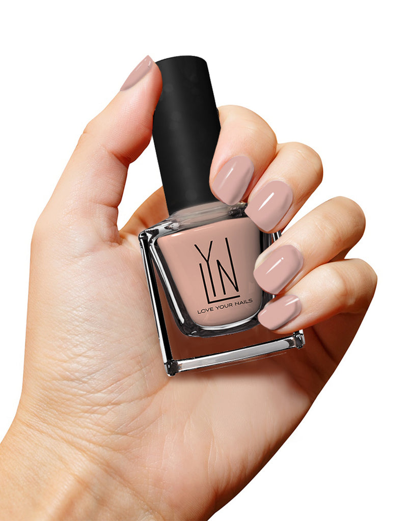 LYN Nail Lacquer - Wear Sheer With No Fear